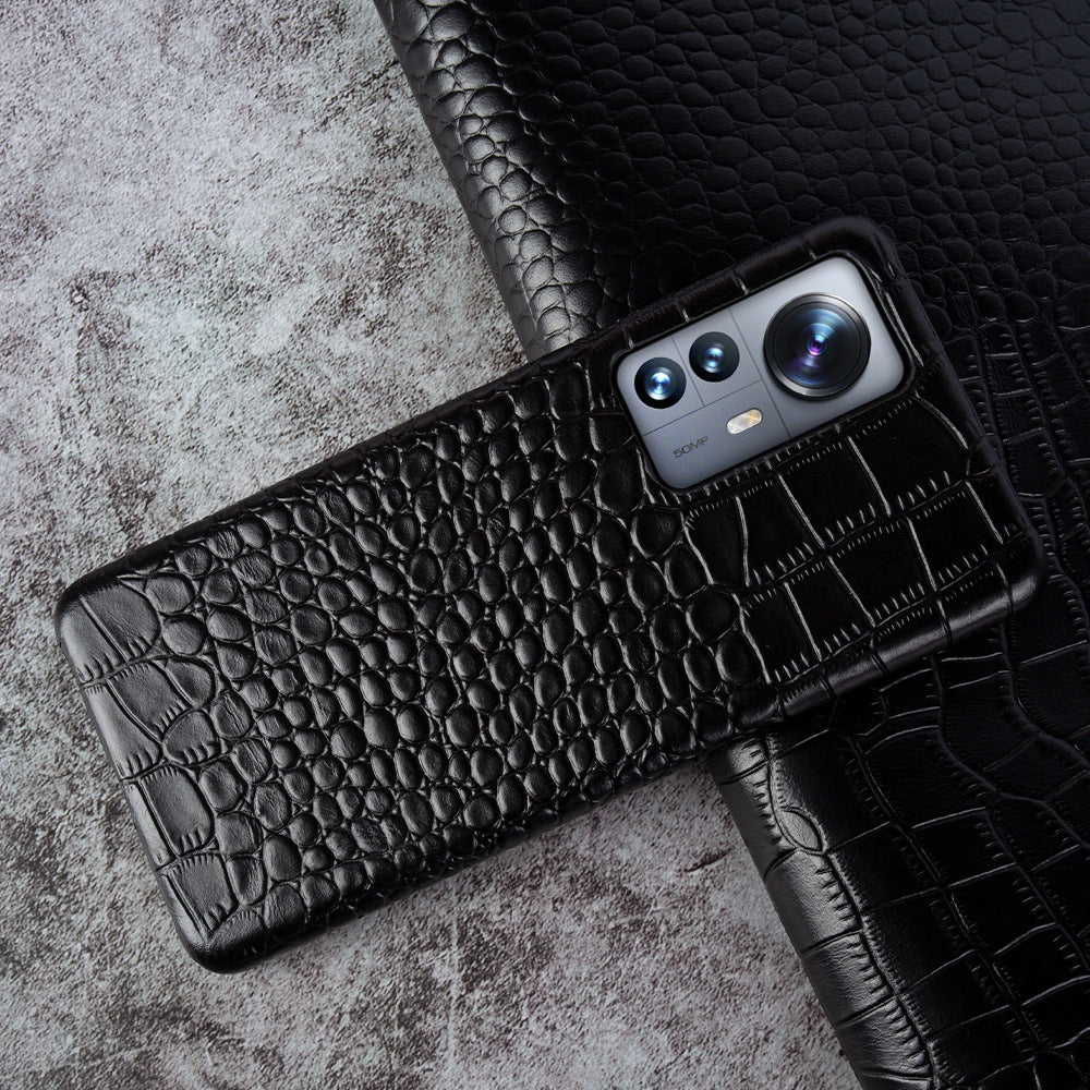 Close-up of crocodile embossed leather texture on luxury iPhone case - Black color for iPhone 17 Air